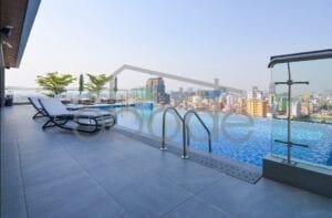 Luxury 3 bedroom serviced apartment for rent BKK 2