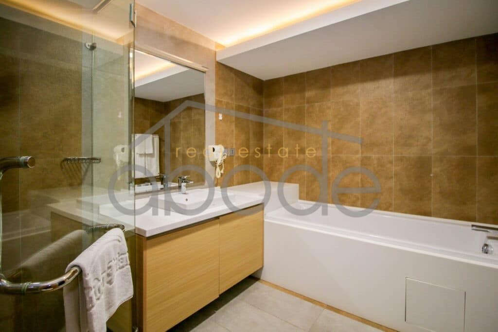 Luxury 3 bedroom serviced apartment for rent BKK 2