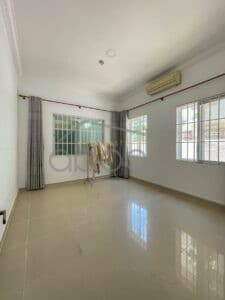 Luxury 6 bedroom villa for rent Tonle Bassac