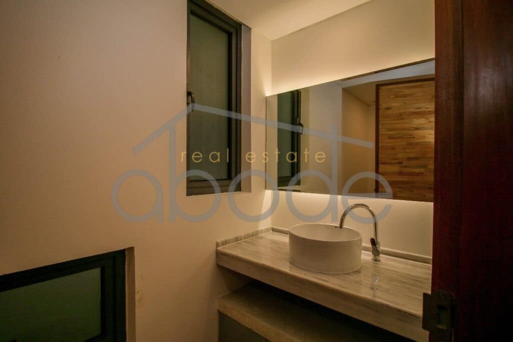 Luxury 2-bedroom duplex apartment for rent Daun Penh central Phnom Penh