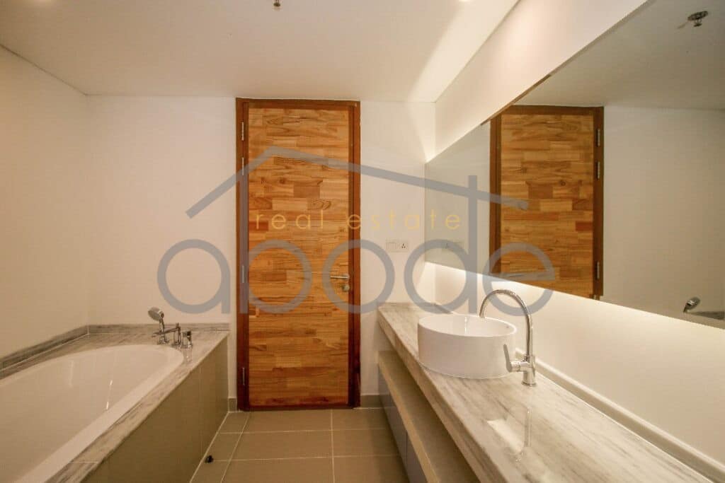 Luxury 2-bedroom duplex apartment for rent Daun Penh central Phnom Penh