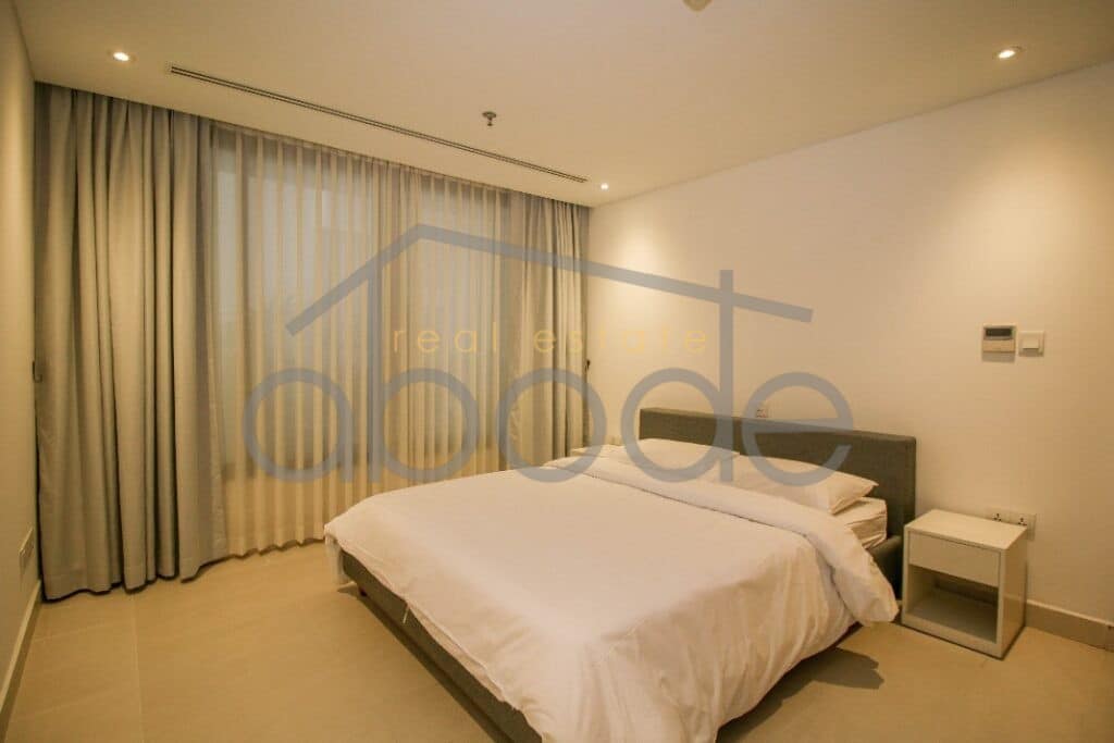 Luxury 2-bedroom duplex apartment for rent Daun Penh central Phnom Penh