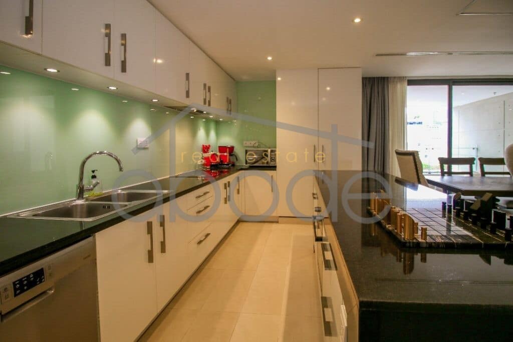 Luxury 2-bedroom duplex apartment for rent Daun Penh central Phnom Penh