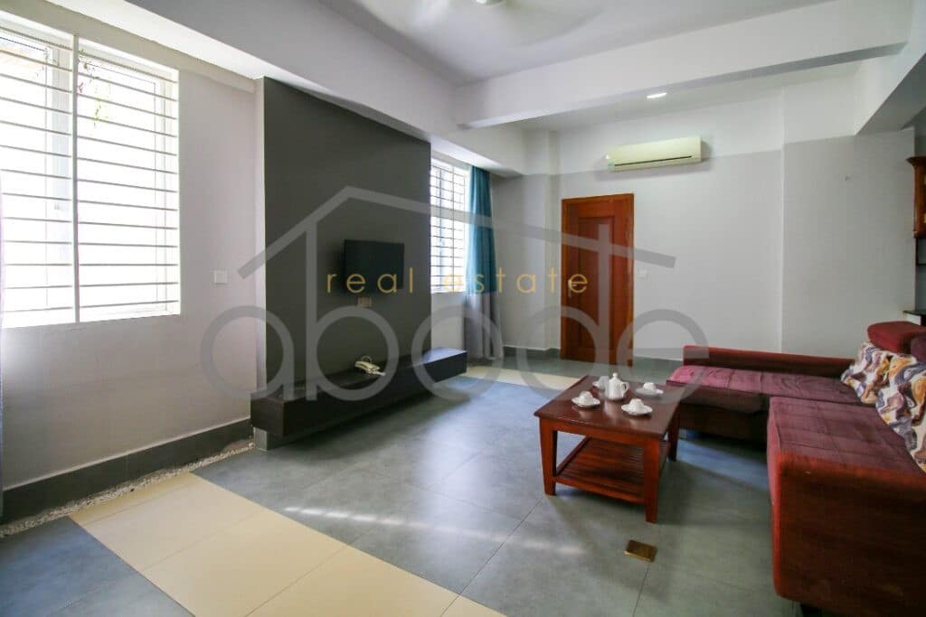 Large 1 bedroom apartment for rent Russian Market central Phnom Penh