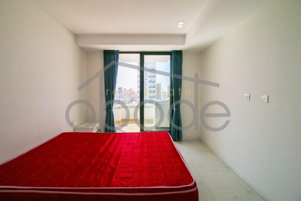 City views 1 bedroom apartment for rent Russian Market