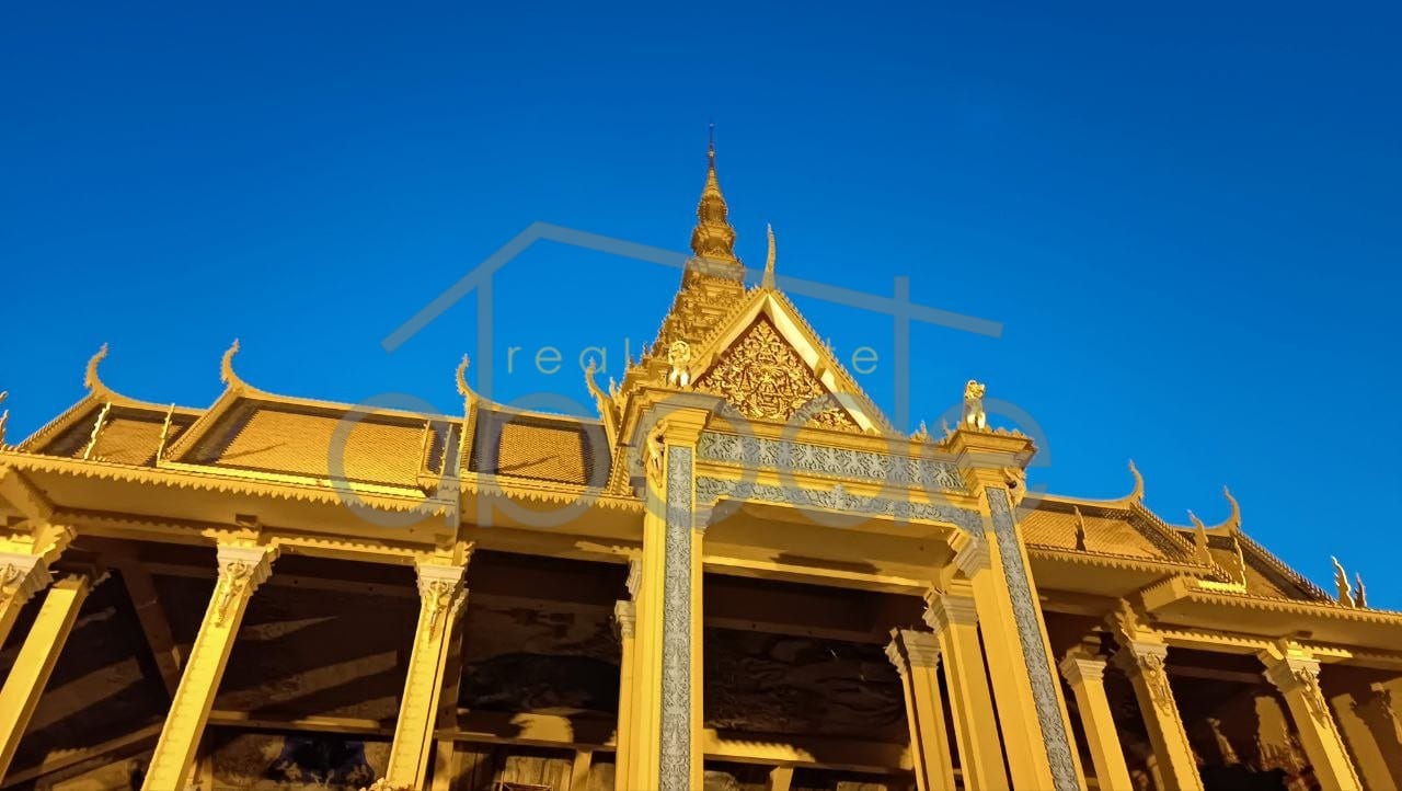 Royal Palace Silver Pagoda Phnom Penh