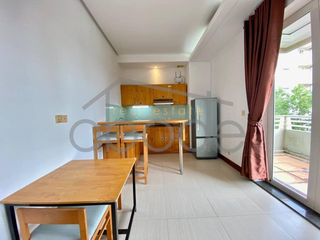 1 bedroom apartment with parking for rent Russian Market