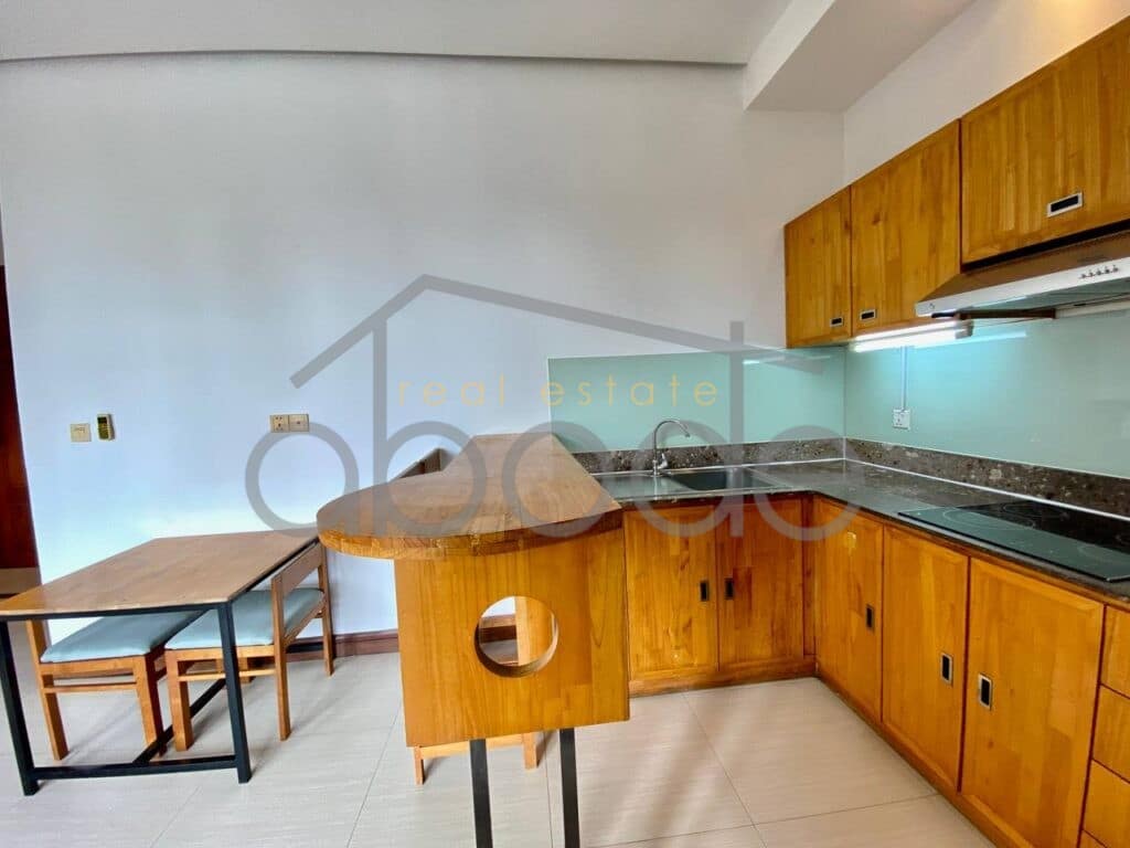 1 bedroom apartment with parking for rent Russian Market