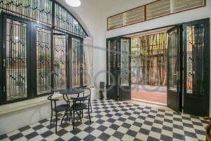 1 bedroom colonial style apartment for rent daun penh
