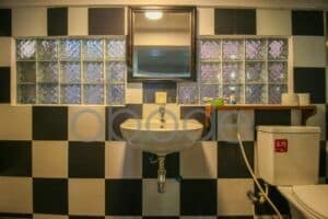 1 bedroom colonial style apartment for rent daun penh