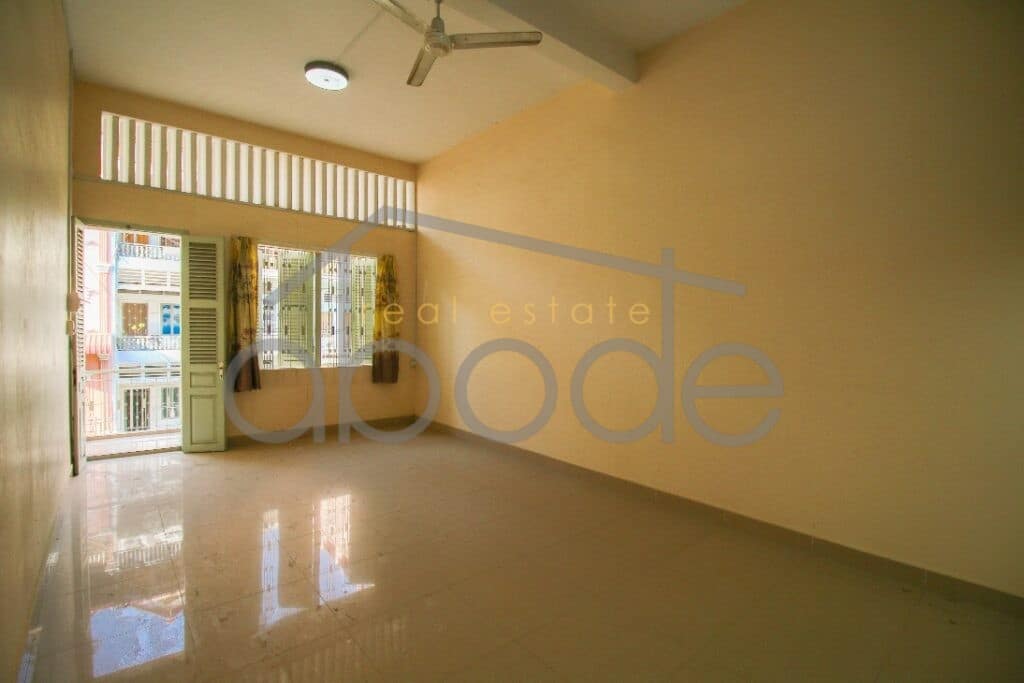 2-bedroom Riverside apartment for sale Daun Penh