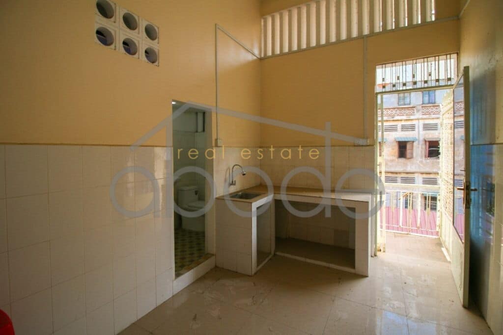 2-bedroom Riverside apartment for sale Daun Penh