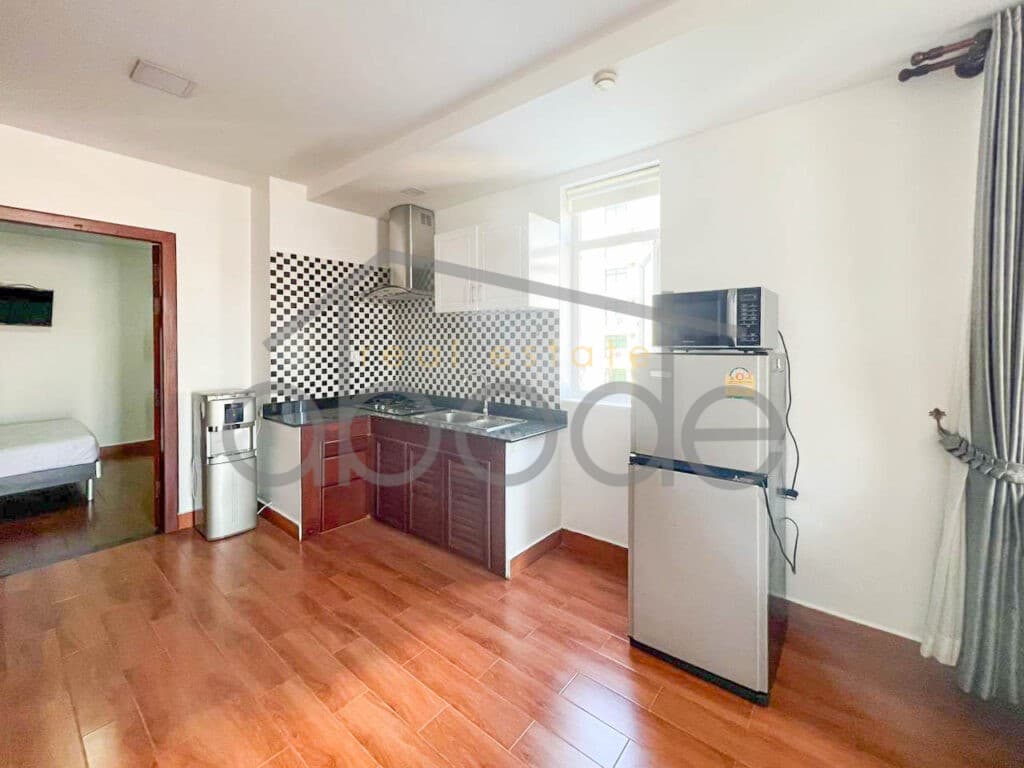Super location 2-bedroom apartment for rent Bassac Lane