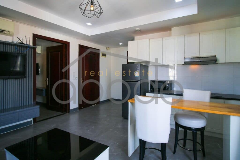 2 bedroom apartment for rent Russian Market