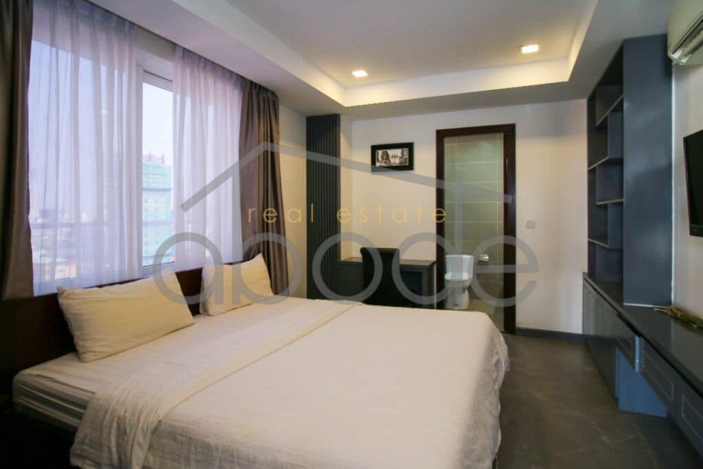 2 bedroom apartment for rent Russian Market