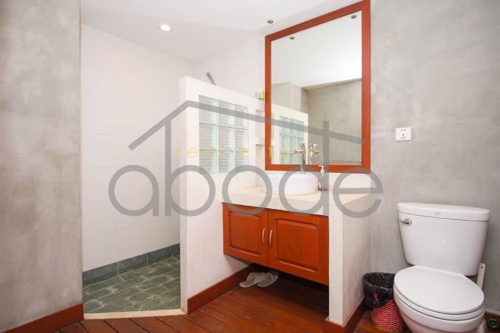 3 Bedroom duplex apartment for sale Daun Penh Phnom Penh