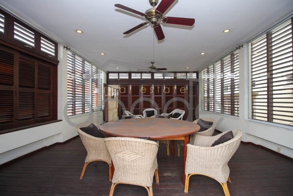 3 Bedroom duplex apartment for sale Daun Penh Phnom Penh