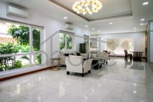 6-bedroom-villa-for-rent-russian-market