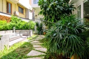 6-bedroom-villa-for-rent-russian-market
