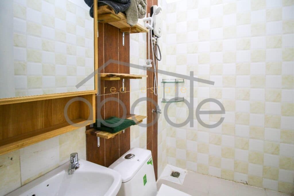 large studio apartment for rent Russian Market