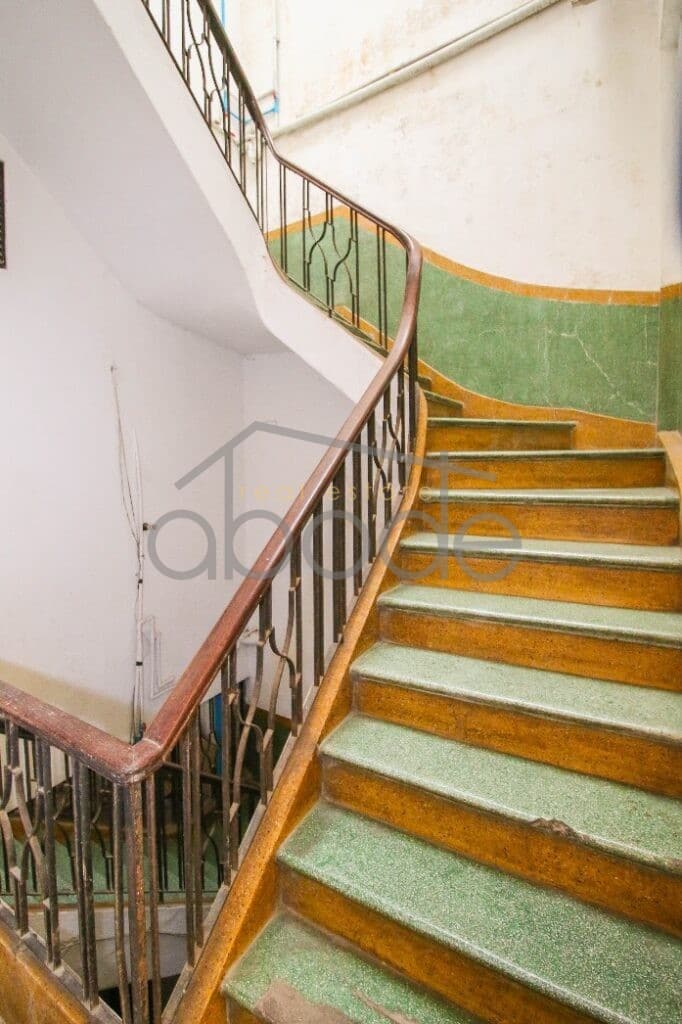 2-bedroom apartment Wat Phnom for rent central Phnom Penh