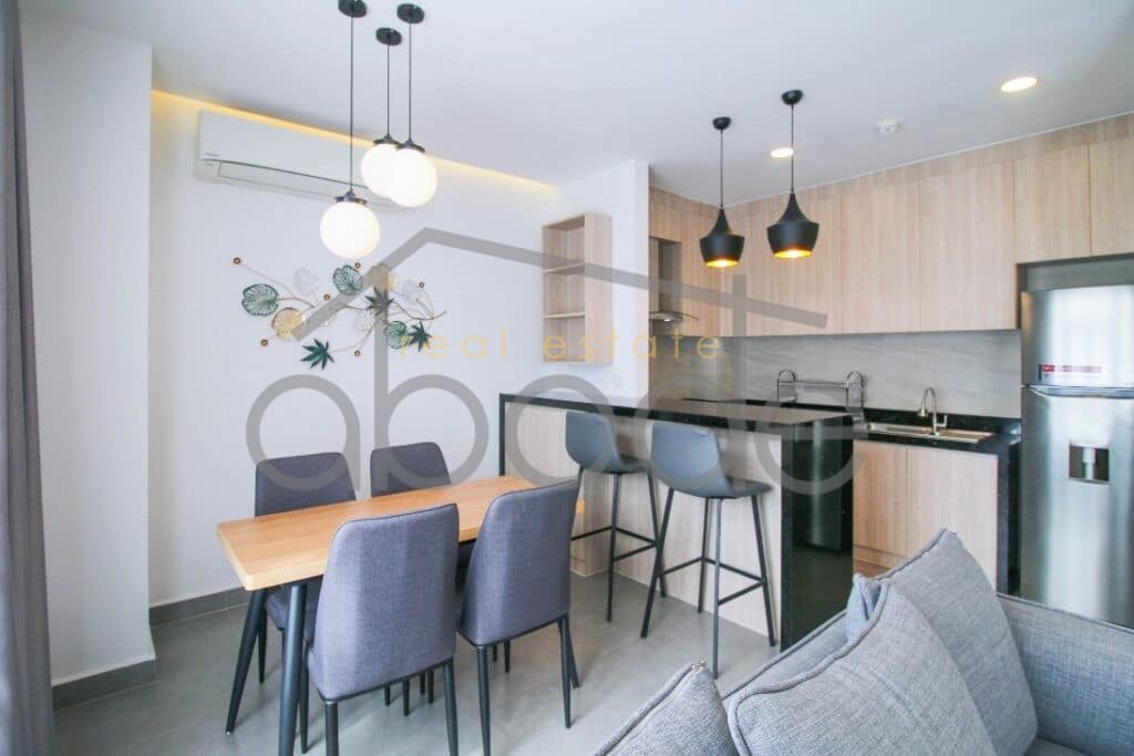 2-bedroom-apartment-for-rent-russian-market