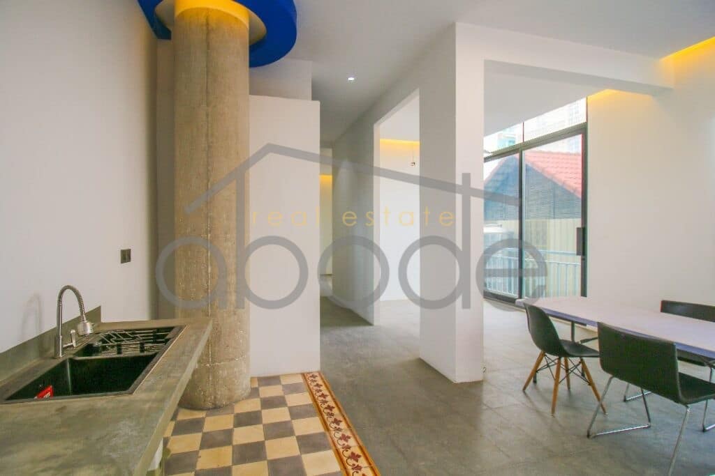 5 floor mixed use building for rent Bassac Lane