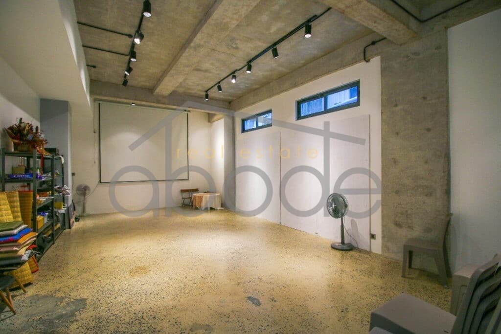 5 floor mixed use building for rent Bassac Lane