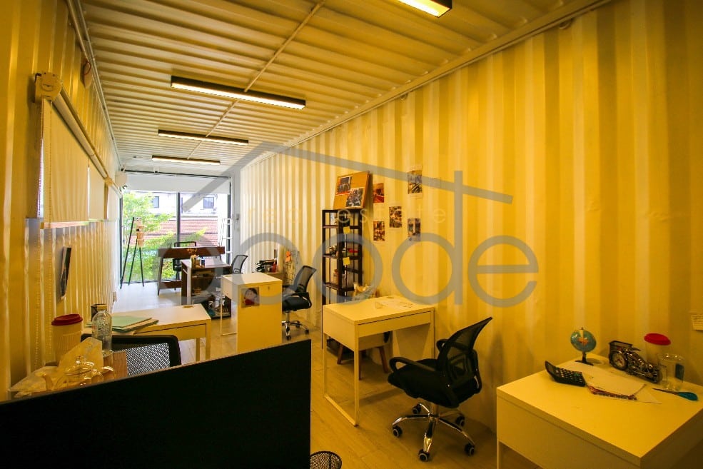 Outstanding modern container office for rent Russian Market