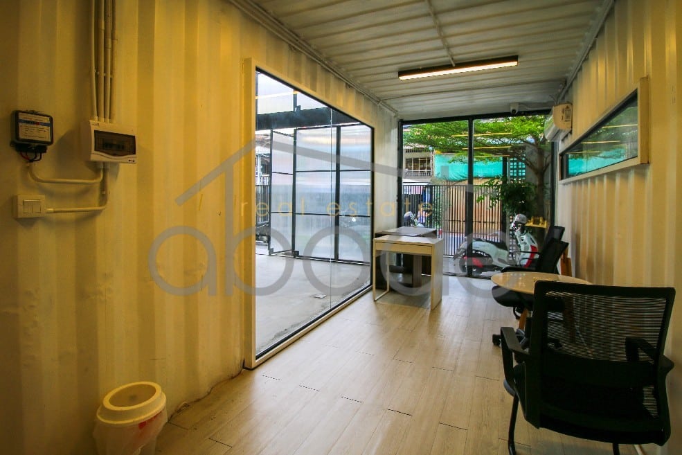 Outstanding modern container office for rent Russian Market