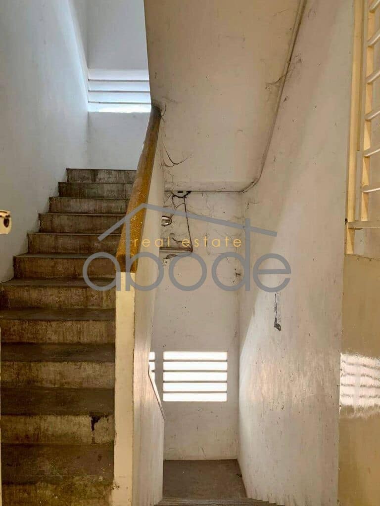 2 bedroom Riverside apartment for Daun Penh