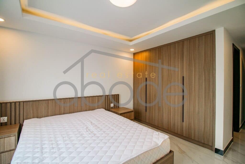 2 bedroom apartment for rent near Russian Market