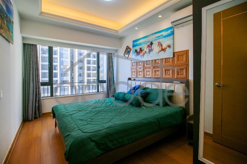 2 bedroom condo hun sen boulevard for sale