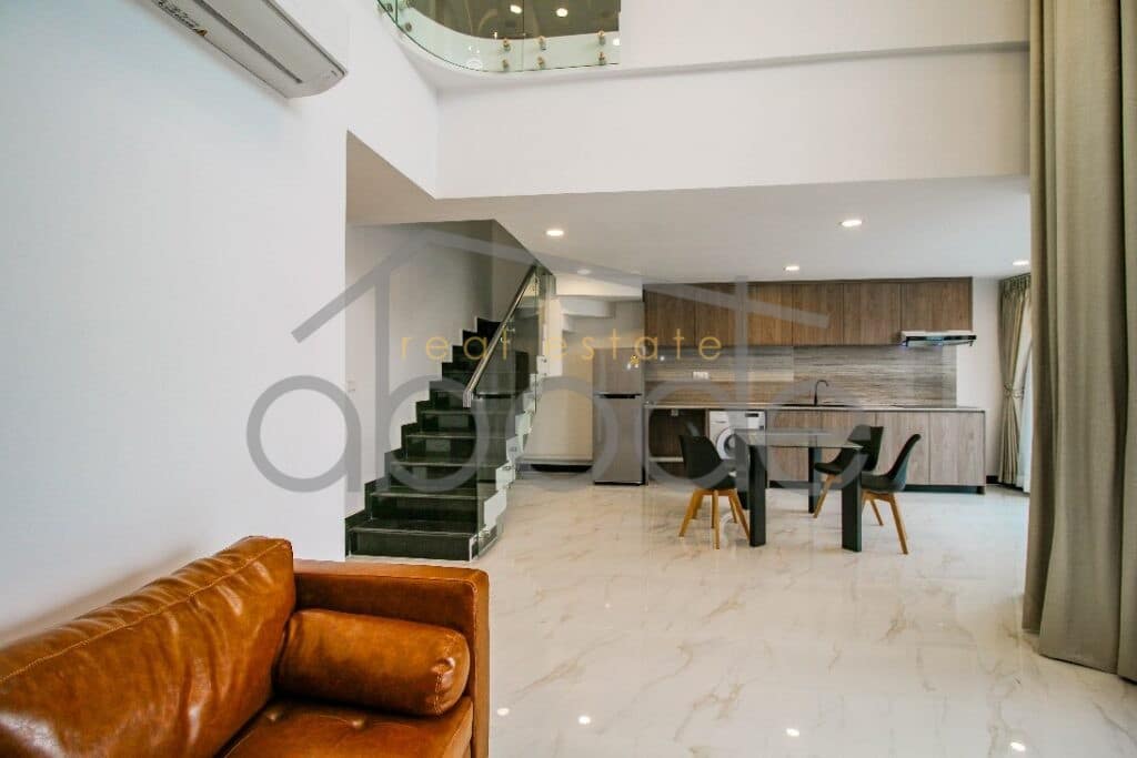 3 bedroom penthouse apartment for rent near Russian Market
