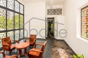 2 bedroom colonial style apartment for rent Wat Phnom