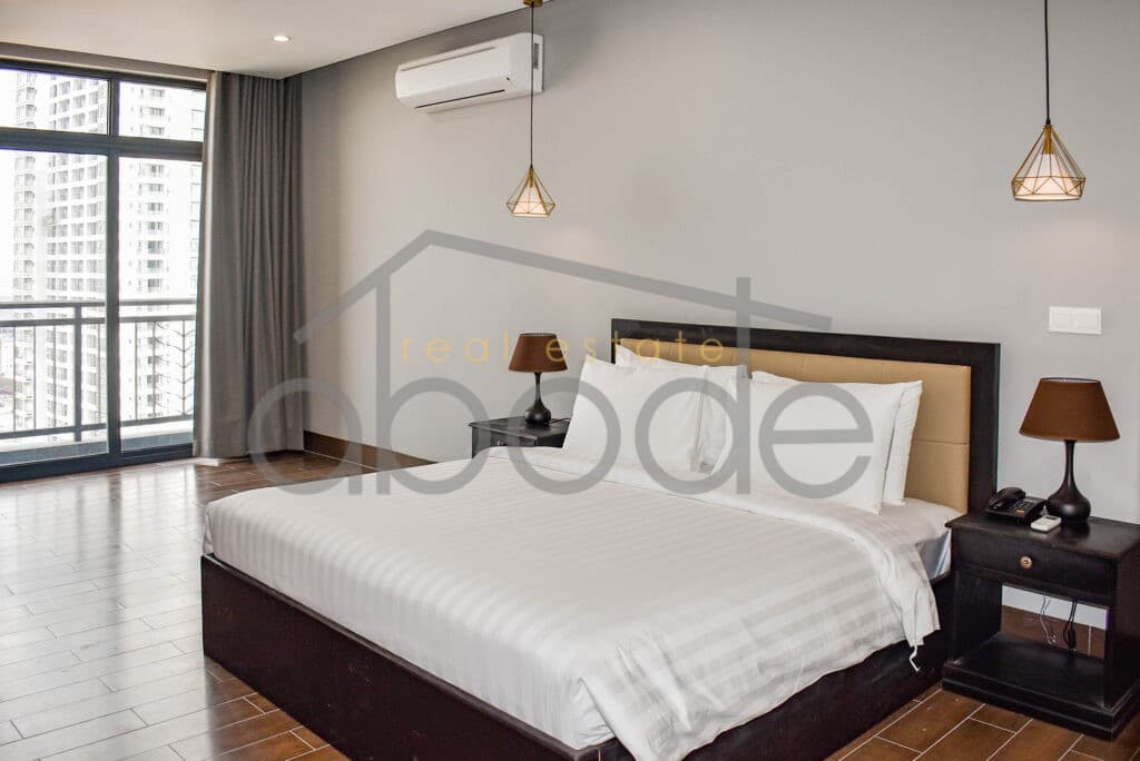 3-bedroom apartment for rent Bassac Lane central Phnom Penh