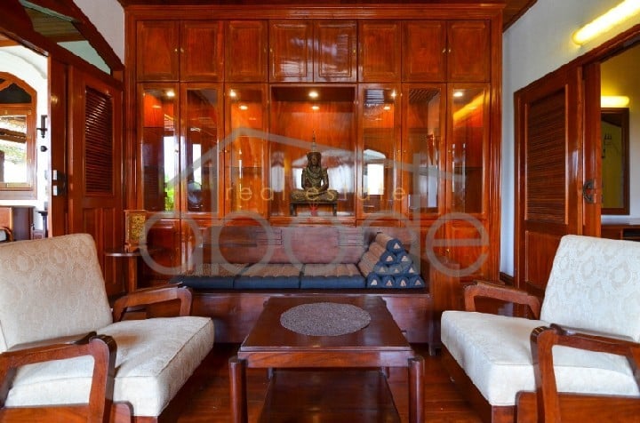 Khmer style 2 bedroom apartment for rent Royal Palace