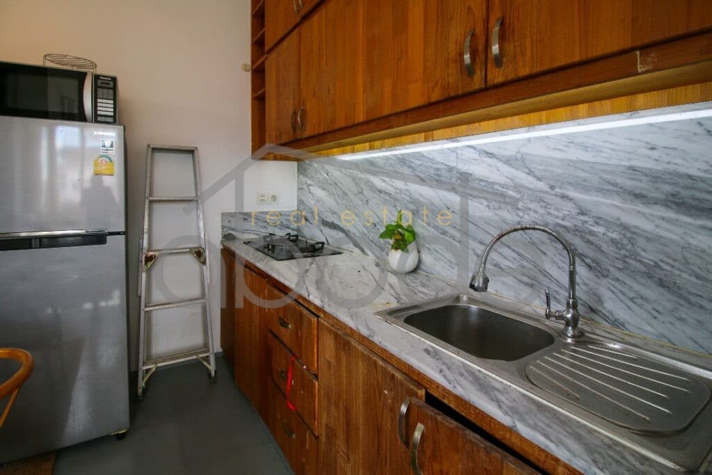 Renovated corner 1 bedroom apartment for sale BKK 2