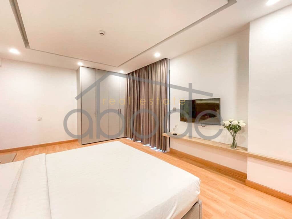 2 bedroom serviced apartment for rent Tonle Bassac