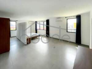 4 bedroom villa apartment for rent Toul Kork