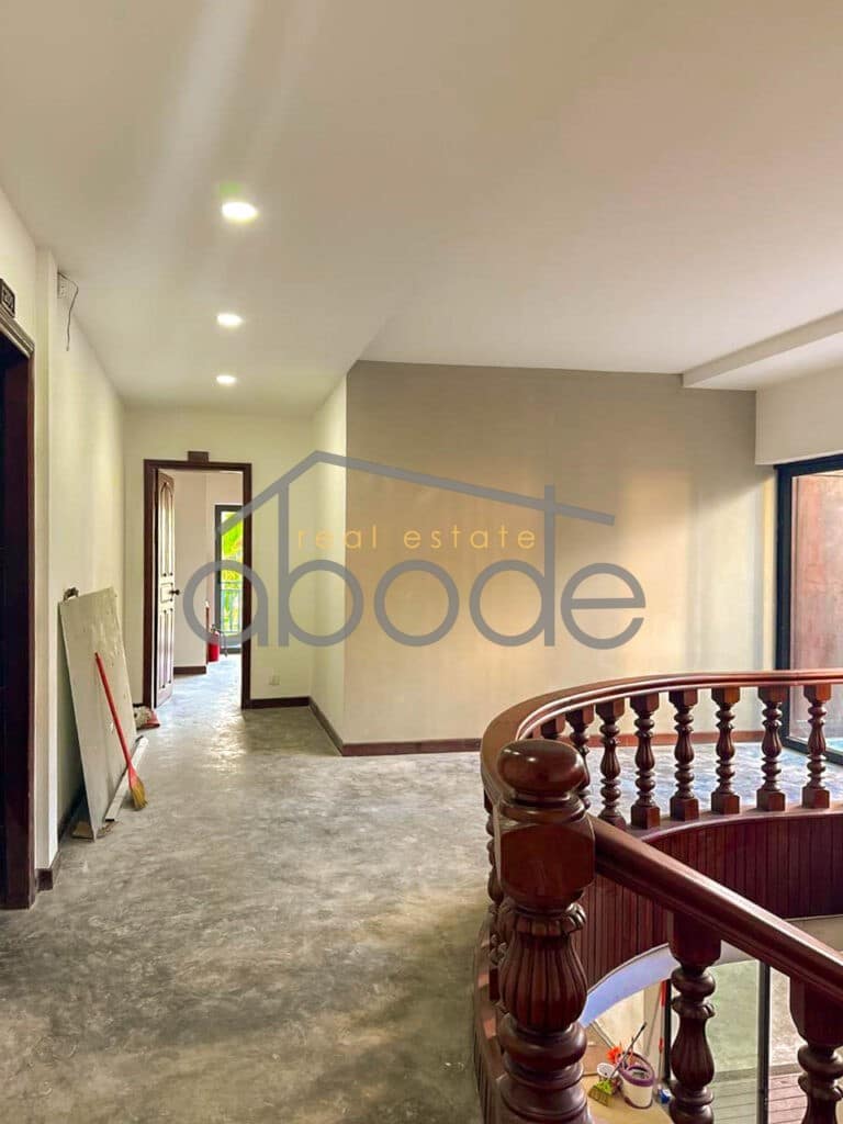 Large villa for rent Daun Penh central Phnom Penh