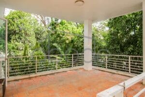 Large villa garden setting and pool for rent BKK 1