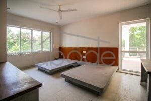 Large villa garden setting and pool for rent BKK 1