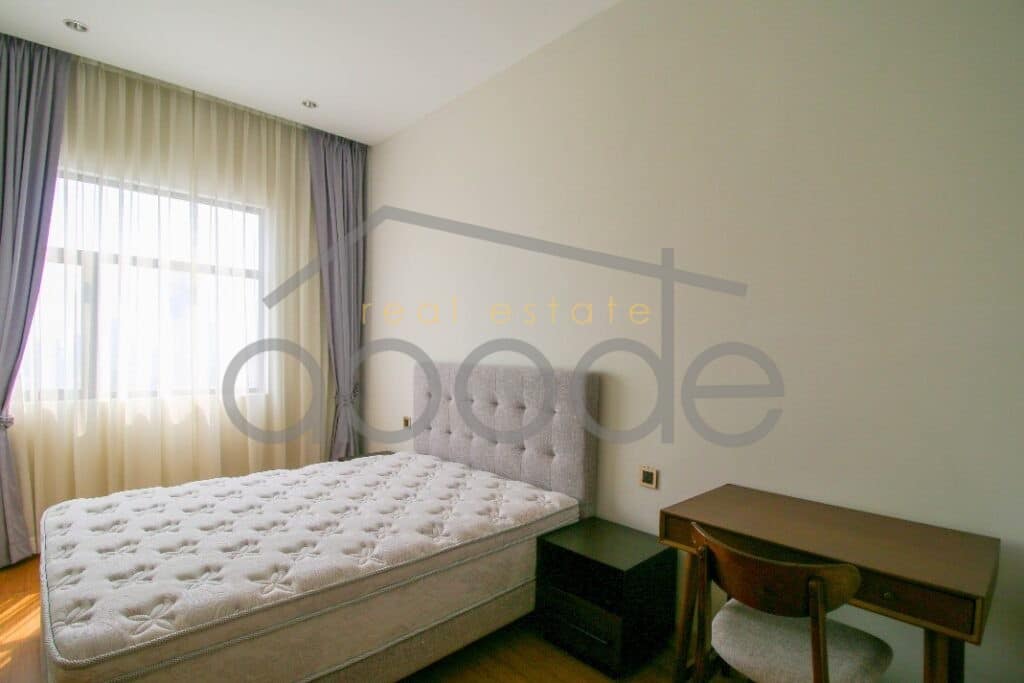 Luxury 1 bedroom condo for sale BKK 1