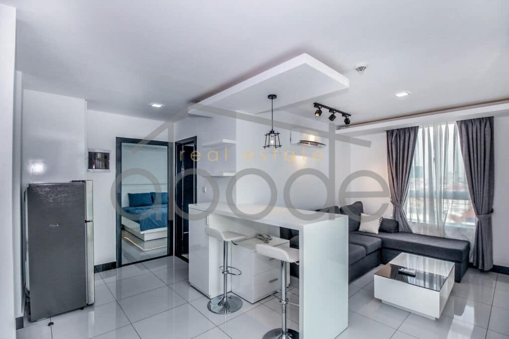 Luxury 2 bedroom serviced apartment for rent BKK 3 central Phnom Penh