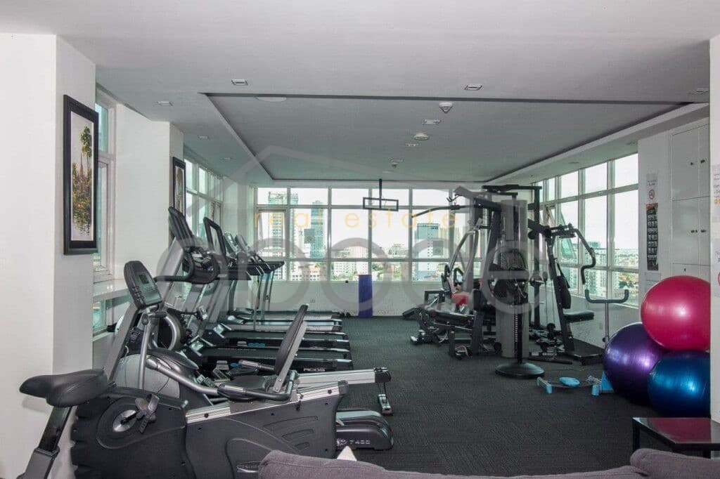 Luxury 2 bedroom serviced apartment for rent BKK 3 central Phnom Penh