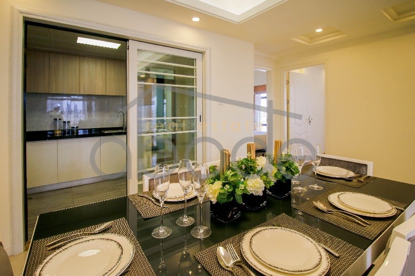 Luxury 3-bedroom condo for sale near TK Avenue Toul Kork
