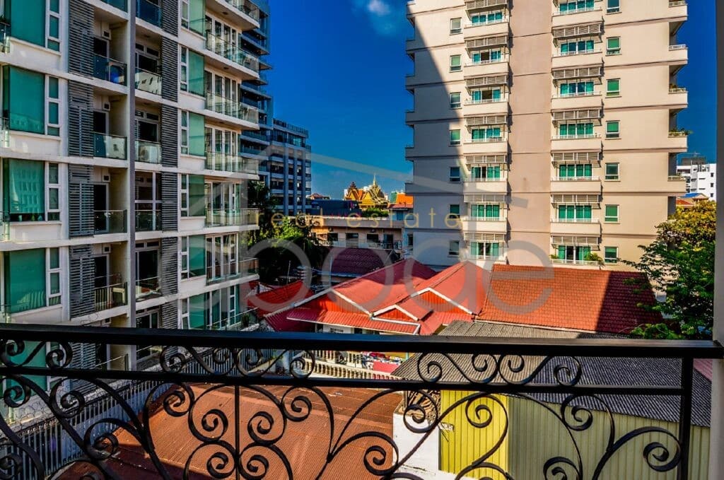 Stylish modern BKK condo for rent