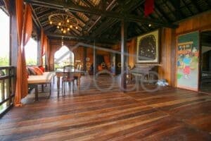 Traditional Khmer villa swimming pool for rent Areyksat