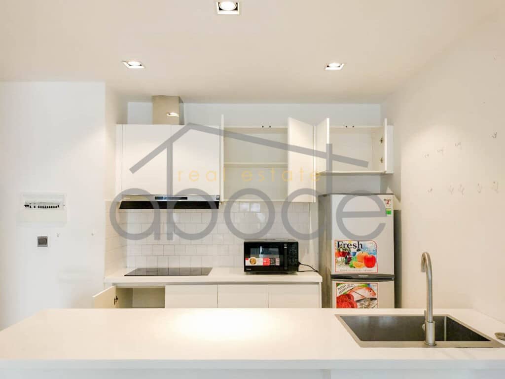 modern 3 bedroom apartment for rent Sen Sok